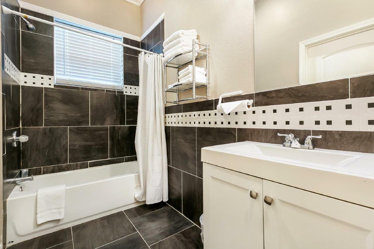 Spacious 3Br/2.5Bath Condo In Great Location New Orleans Bagian luar foto
